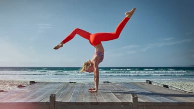YOGALIEBE by Anna Kleb